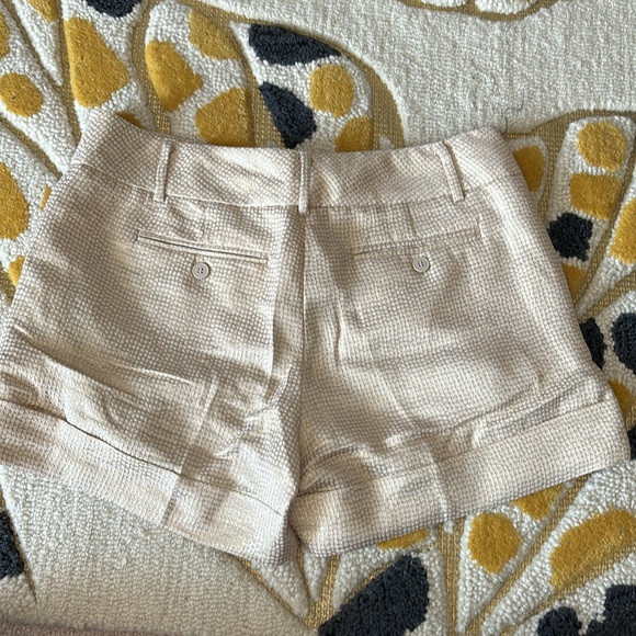 Metallic gold shorts NY& CO size 8 - Picture 3 of 4